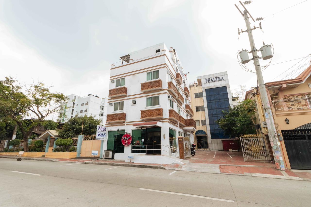 Reddoorz @ Up Village Quezon City Exterior photo